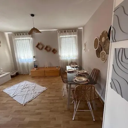 Le Petit Logelbach Appartement Colmar Buitenkant foto